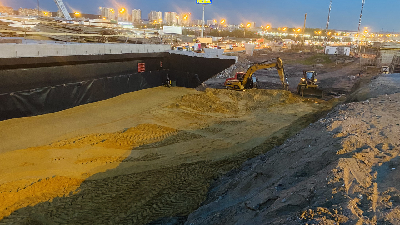 F7708068-7109-42B6-9FC4-A0BEA74CA9A2