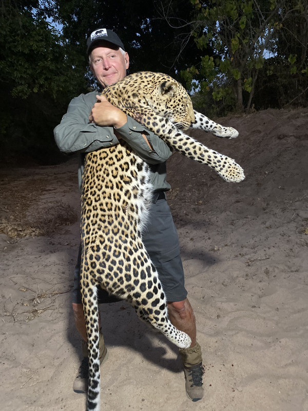 78D0586E-A293-4D1C-992F-8D8F58D85F58