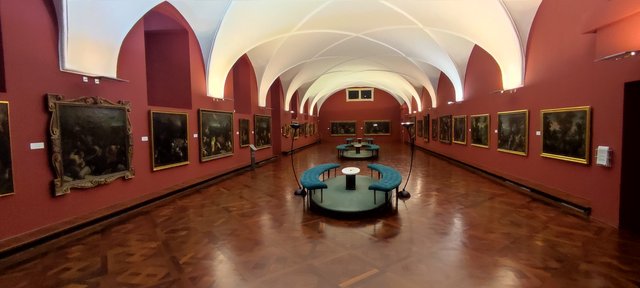 La pinacoteca del Castillo, la Galería Nacional y más Mercados de Navidad - Viena - Bratislava - Praga, Navidad 2024 (6)