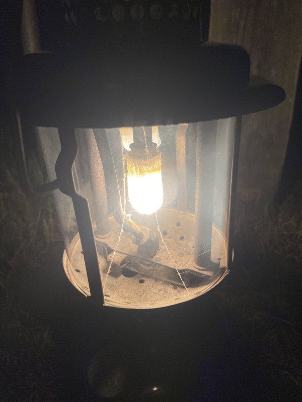 28241717-D5E6-4F17-BE5B-0C1A21337BB7