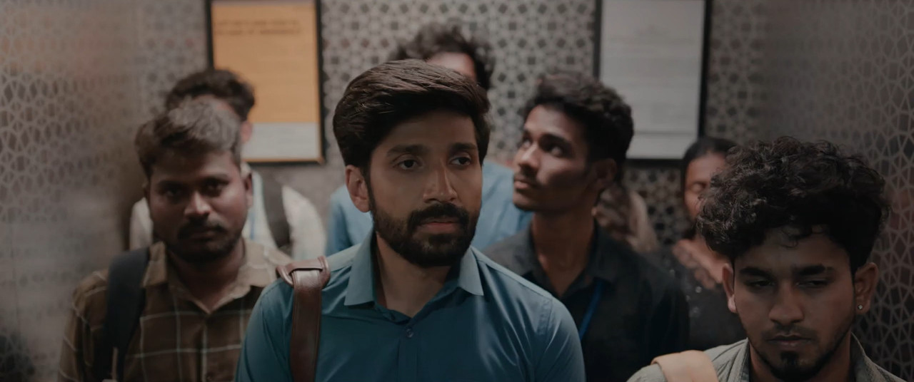 Aaromaley 2025 WebRip [Hindi + Tamil + Telugu + Malayalam + Kannada] 480p 720p ESub Screenshot