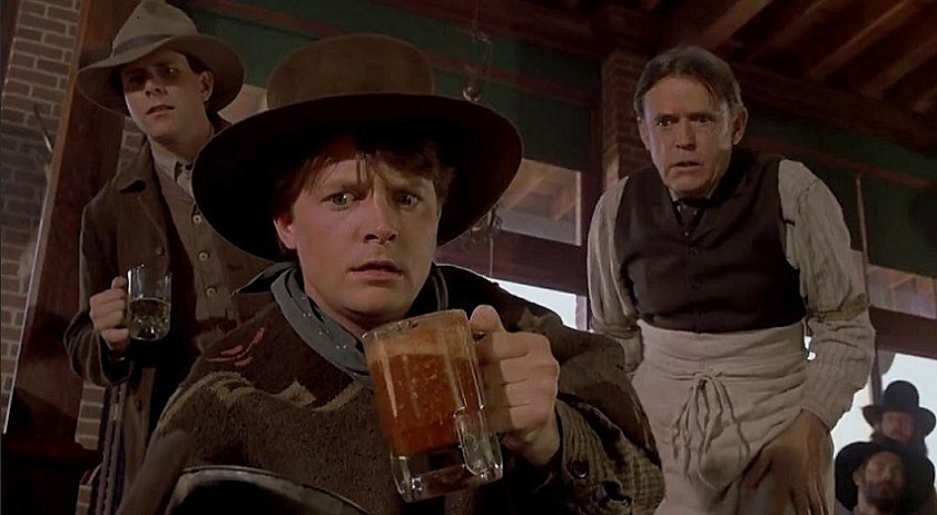 MATT-CLARK-BACK-TO-FUTURE-2-A-FOTOR.jpg