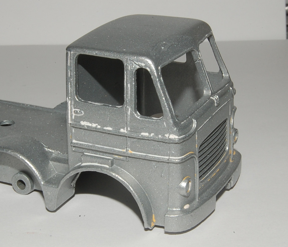 Dinky 944 Leyland Octopus Shell BP Tanker - 46
