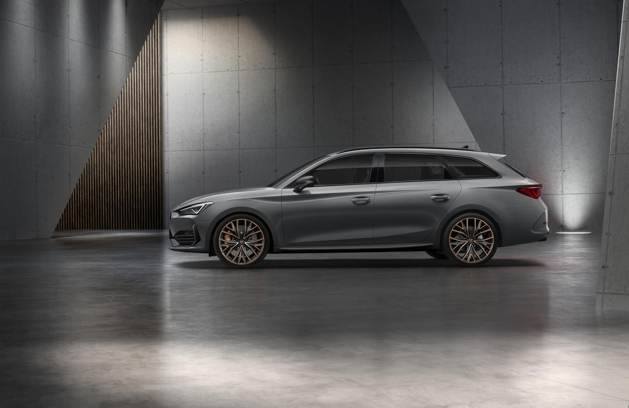 CUPRA_SP_PHEV_03_HQ