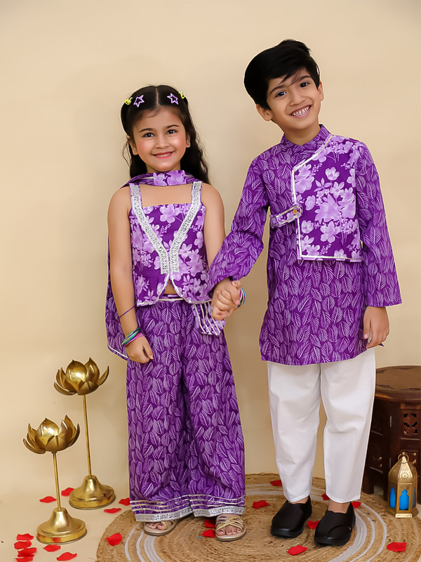 Cotton Leaf Printed Kurta Pyjama Set Full sleeves Kurta Pajama Set For Boys - Picture 18 of 27