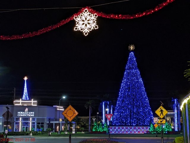 [Image: PXL-20211225-025829924-MP.jpg]