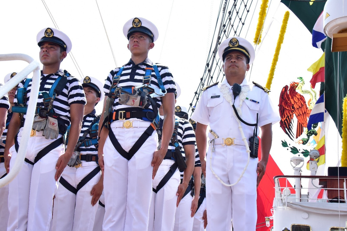 MEX Buque Escuela Velero Cuauhtémoc A005