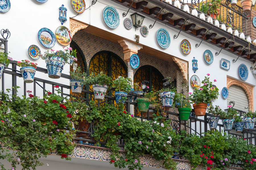 decorated-house-Grenade-Jebulon.jpg