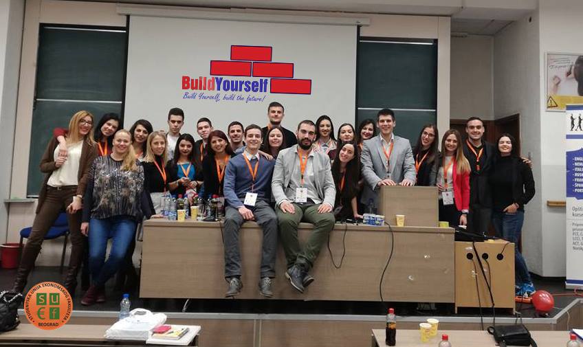 Seminar mladih "Build Yourself"/Facebook  