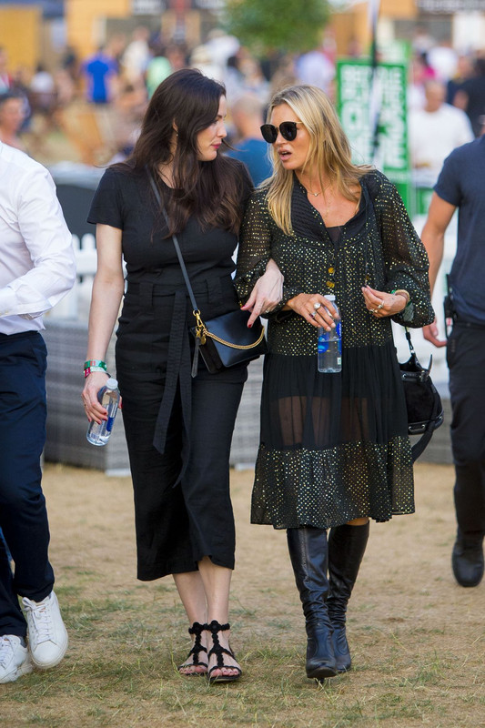 kate-moss-and-liv-tyler-at-british-summertime-festival-at-hyde-p