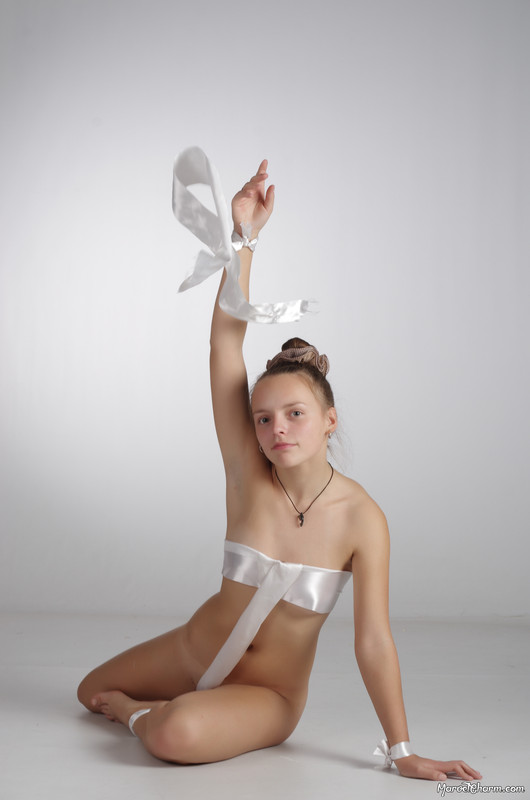 MarvelCharm_Nika-Piece-of-Eden-130