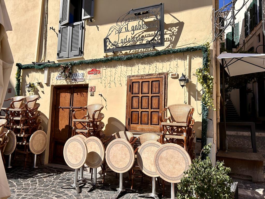 Жаркий сентябрь на побережье Тирренского моря. Жаркий сентябрь на побережье Тирренского моря.