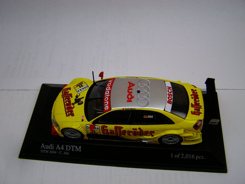 Audi A4 DTM 2004 CrAbt (9)
