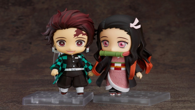 tanjiro and nezuko figure