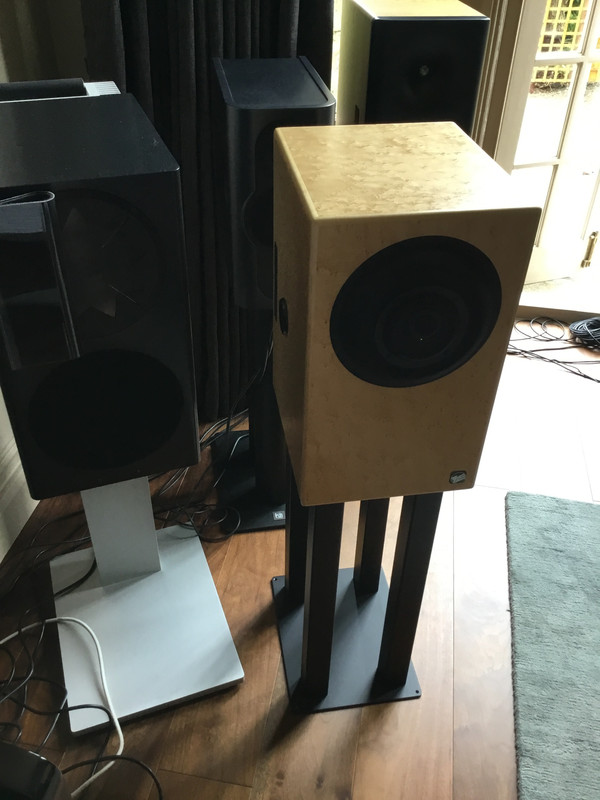 61DBEDC7-2501-46BE-8E07-BB992463347D