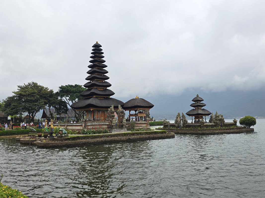 SEGUNDO DÍA DE EXCURSIÓN POR BALI - INDONESIA JULIO 2024 (KUALA LUMPUR- BORNEO- YOGYAKARTA- BALI- SINGAPUR) (9)