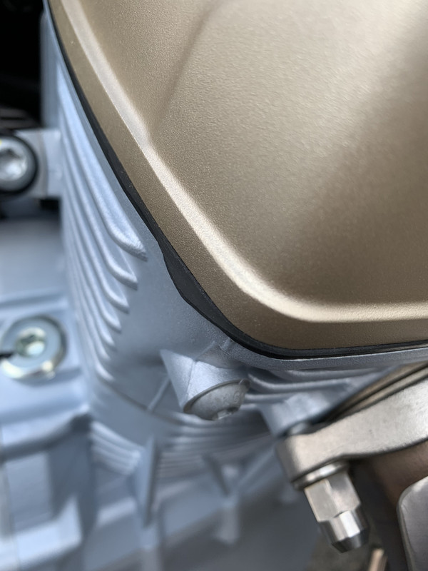 CAF21E95-CB91-4BE7-BB2C-AC5AF7EB04CB