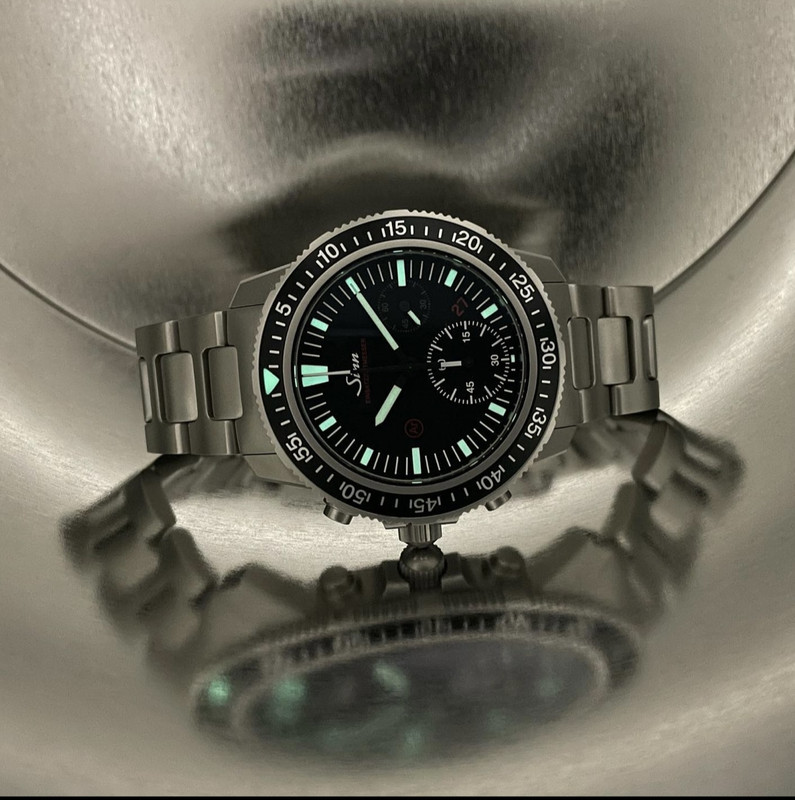 90278642-930A-4B36-8BB0-3312FF8B465B