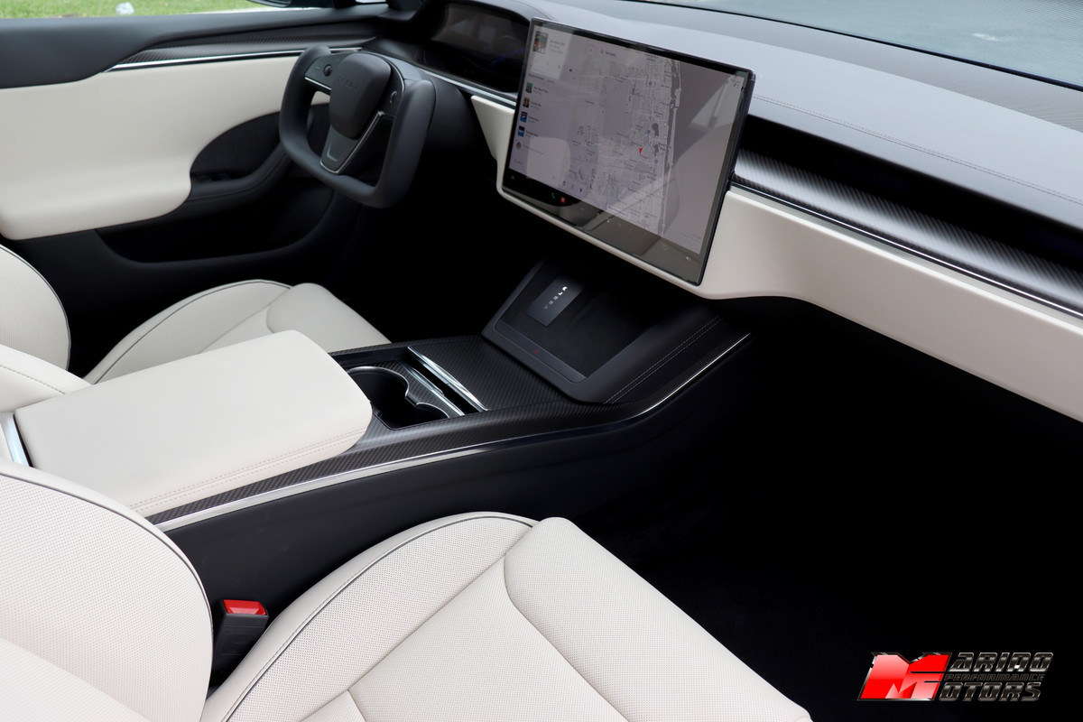 Used-2022-Tesla-Model-S-Plaid