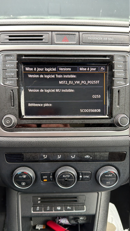 1B5578EF 9932 46B4 A76C CCD14C607C7F