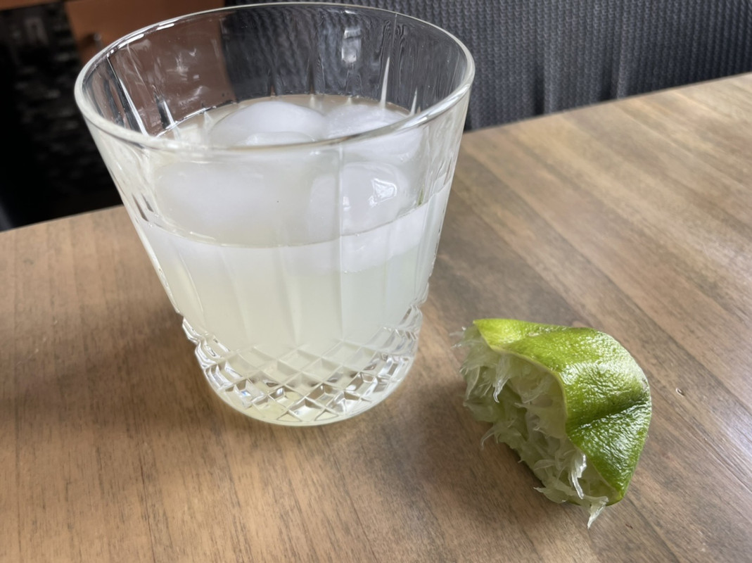 93E98591-7B7F-479E-BDF3-FD71142A4B0D