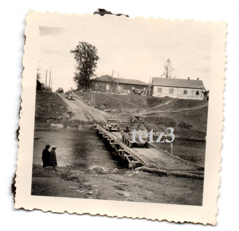 Russland Notbrücke SDkfz Panzerwagen Funk Tank S