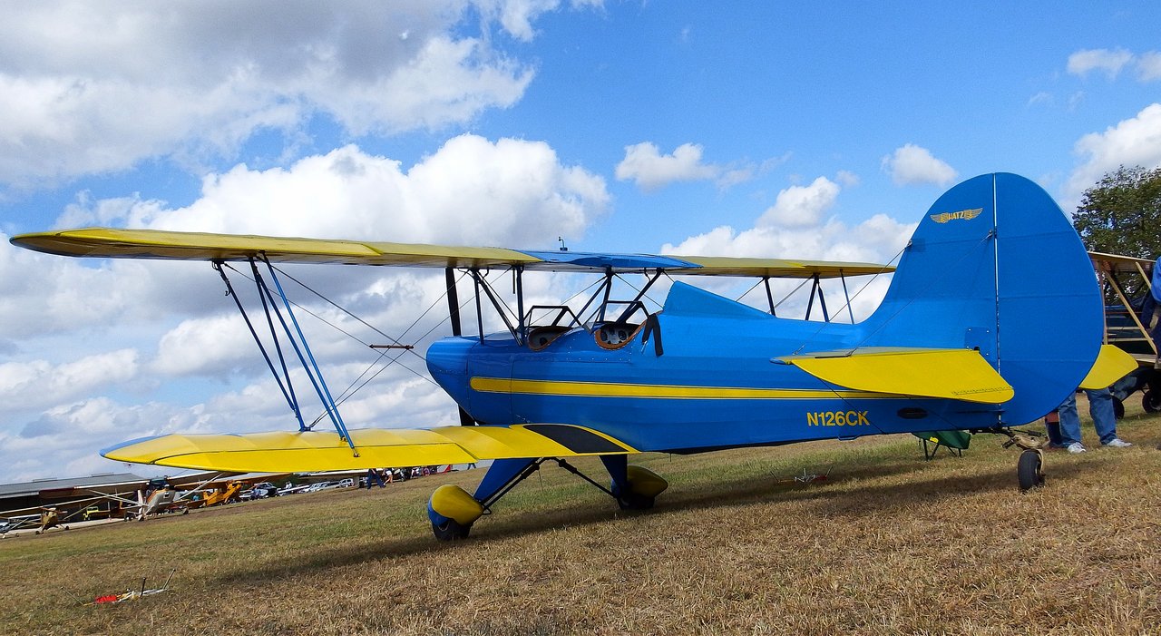 IMAGE: https://i.postimg.cc/zGwTPGKK/Wings-Wheels-air-Hatz-5.jpg