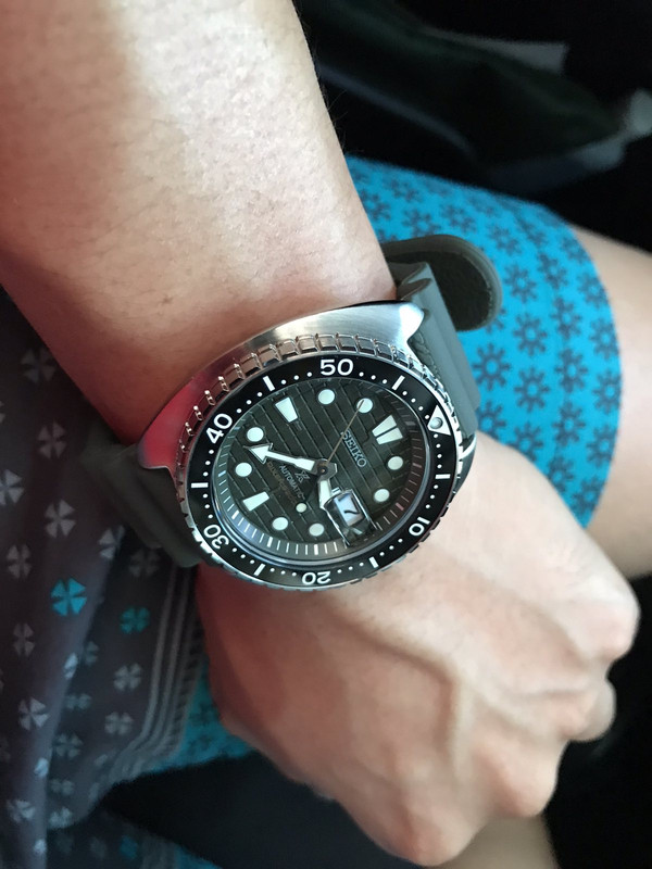 BA1E55C9-7A18-4BFB-88D4-037845884D8E