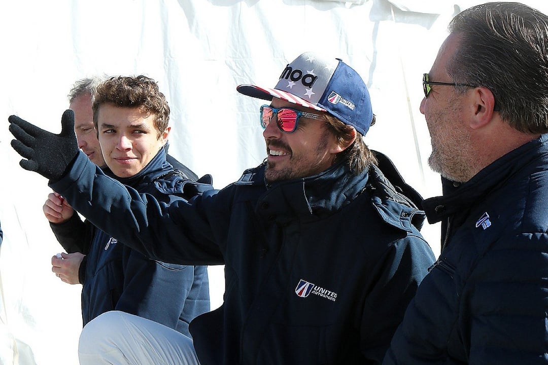 motorsport-when-alonso-and-norris-almost