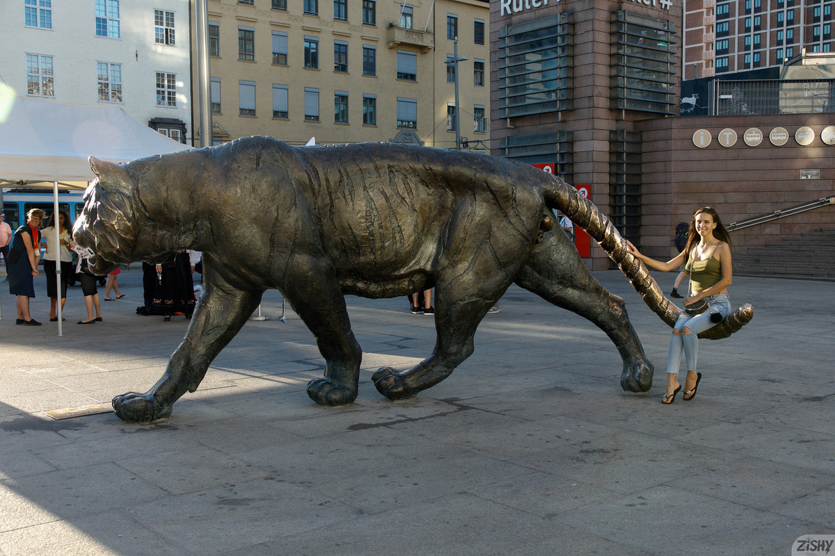 full_066_1107590821449390