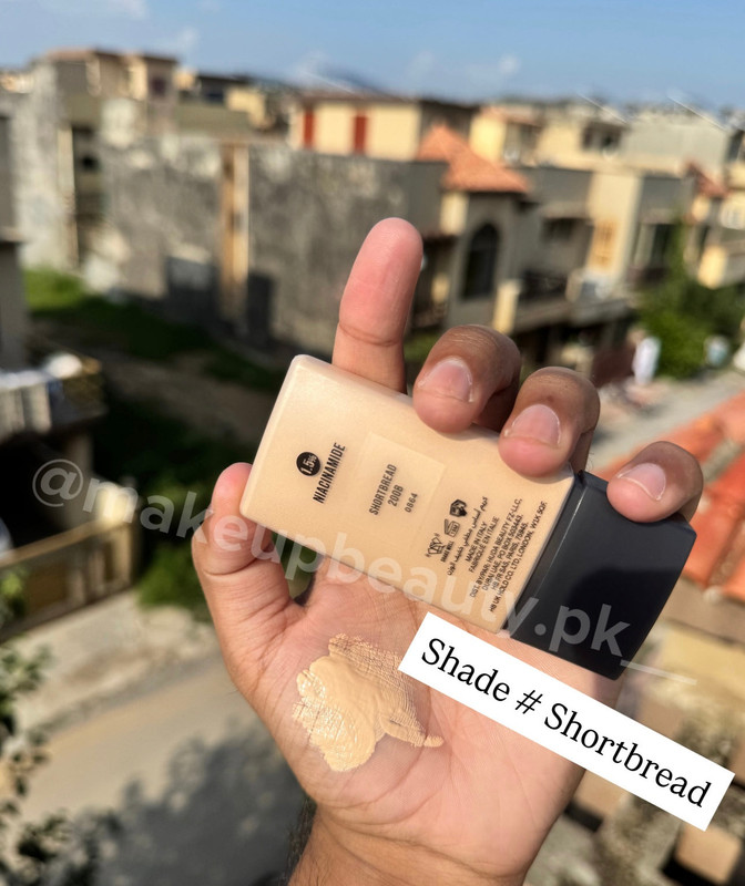 Huda Beauty Easy Blur Airbrush Foundation – 30 ML - image 5