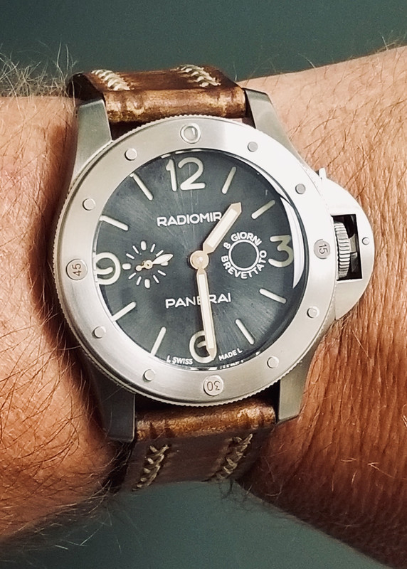 D9A7BC96-8769-4D57-A0A3-EB1FA255E0BB