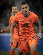 GGf-QAxj-Xk-AA8-GSv.jpg