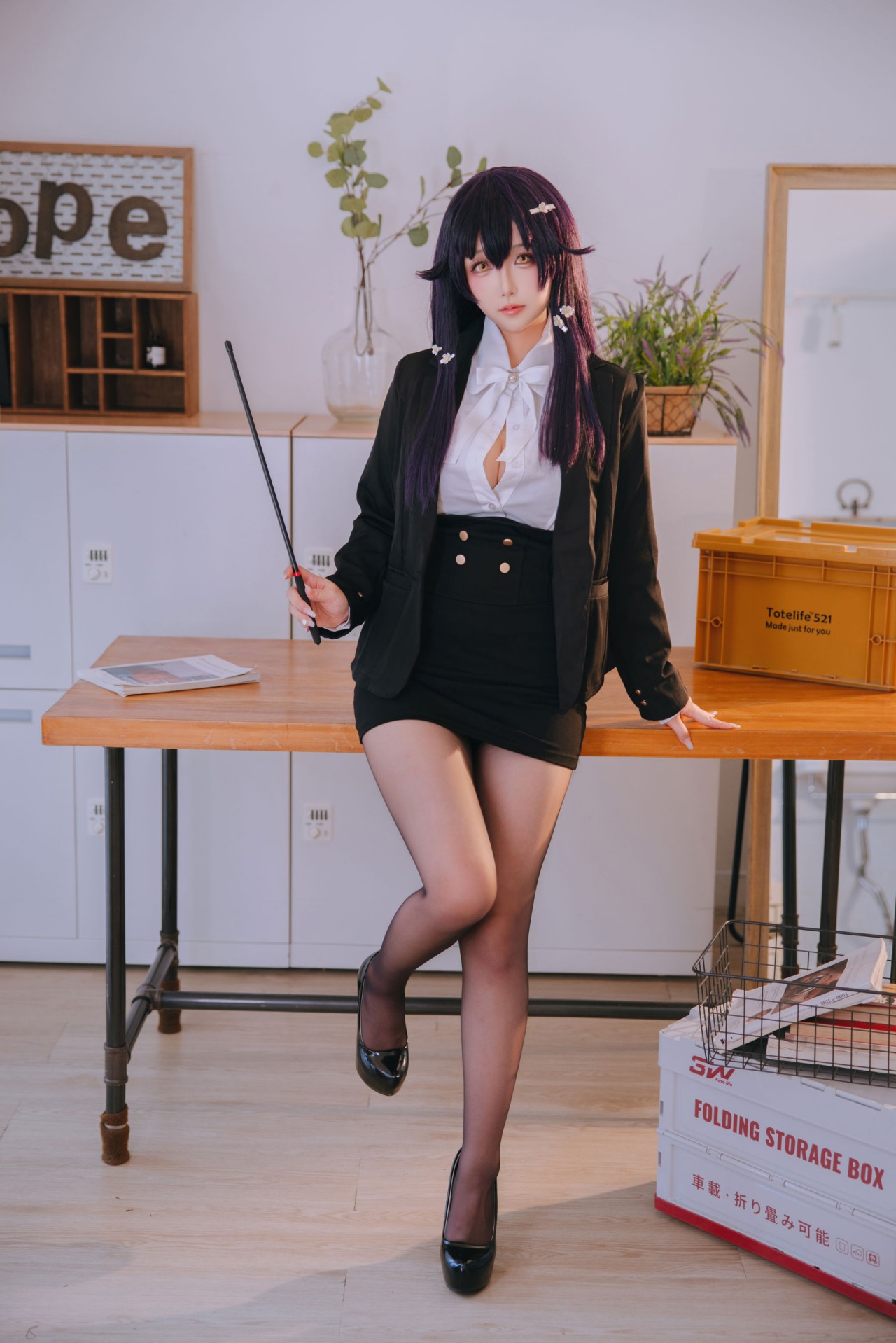 日 奈 娇《吾妻的指导课》Cosplay 作品写真图，黑色丝袜诱人看插图