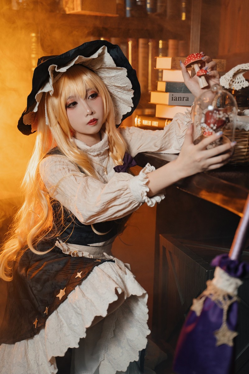 小和甜酒 Cosplay 魔理沙吃了蘑菇之后 东方Project高清图包 [41P1V-330MB]插图4