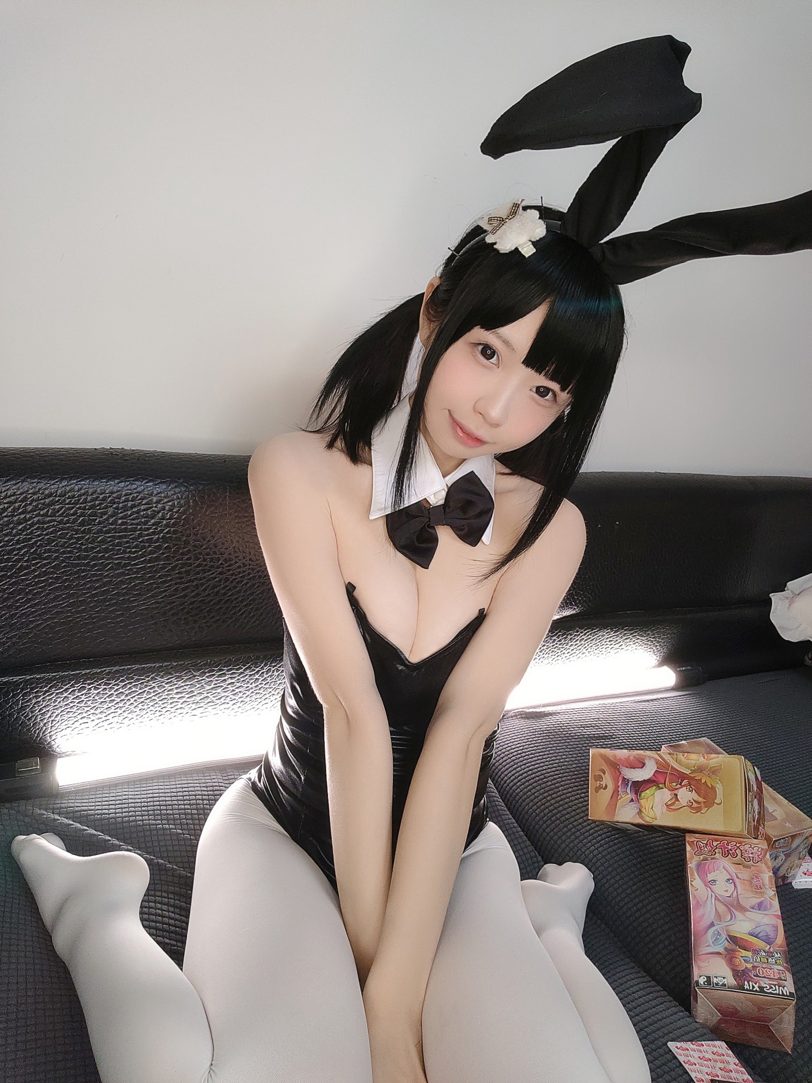 十万珍吱伏特（香川澪）白丝兔女郎摄影合集｜60P｜116.9MB插图2