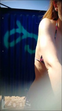 [Image: Voyeur32225152244.jpg]
