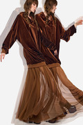 00018-norma-kamali-resort-2027-credit-brand