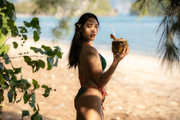 Minari-Coconut-Charm0002