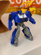 Authentics-Brave-Barricade-07