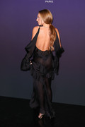 Ester-Exposito-Messika-Photocall26PFW12