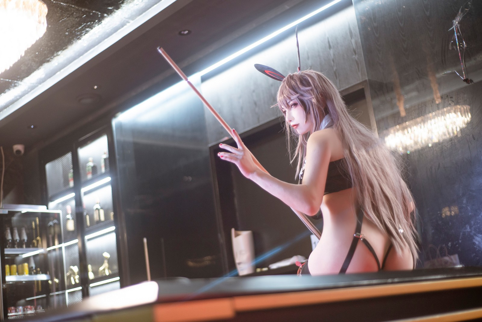 刺青Poi 阿布鲁奇公爵 荷官 Cosplay｜碧蓝航线 角色 写真图集【32P｜174MB】插图9