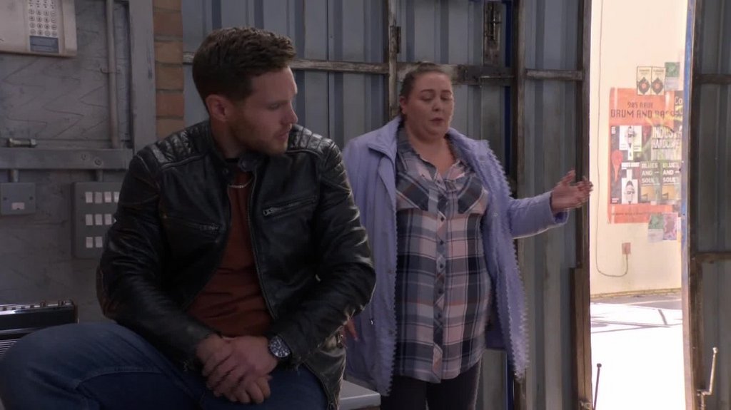 [Image: k9o3x7xzes7r.jpg]