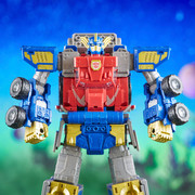 F6160-DIO-TRA-GEN-LEGACY-LDR-ARMADA-OPTIMUSPRIME-0008-Online-2000-SQ-2000x