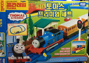 [Image: Plarail-Thomas-Medium-Set-Koreanbox.jpg]