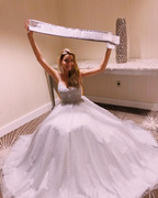 2019-08-16 01.30.55 2111344125015346045_612608695