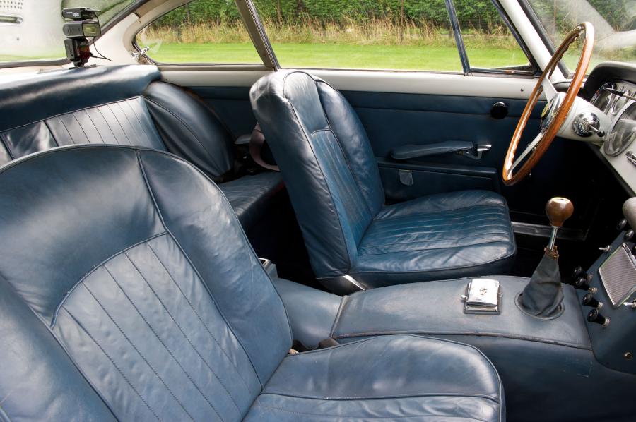 1961 Ferrari 250 GTE Coupe (Series I) 002