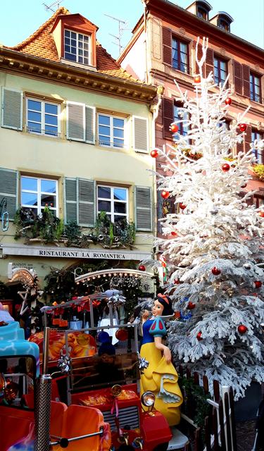 2 Dic: Nos vamos a Colmar! - ALSACIA EN NAVIDAD Y MONTREUX CON PAPÁ NOEL (27)