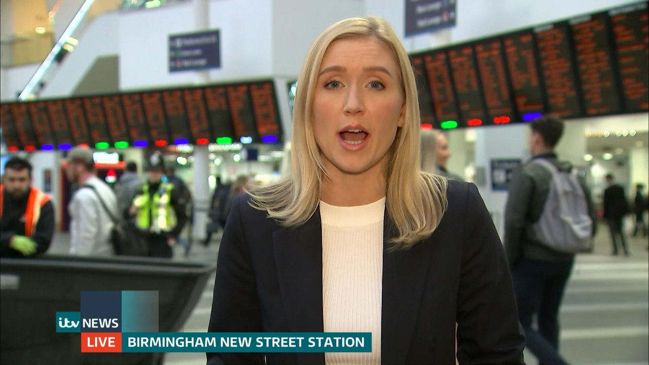 ITV Evening News_20220419_18301930.ts_snapshot_00.23.32.861