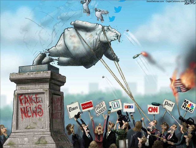 [Image: low-res-trump-statue-media-1-orig.jpg]